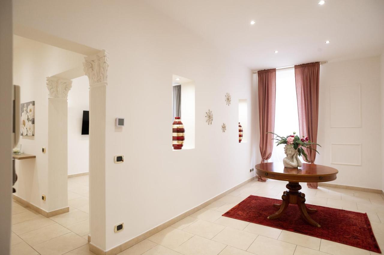 Internotre Luxury Apartment Барі Екстер'єр фото